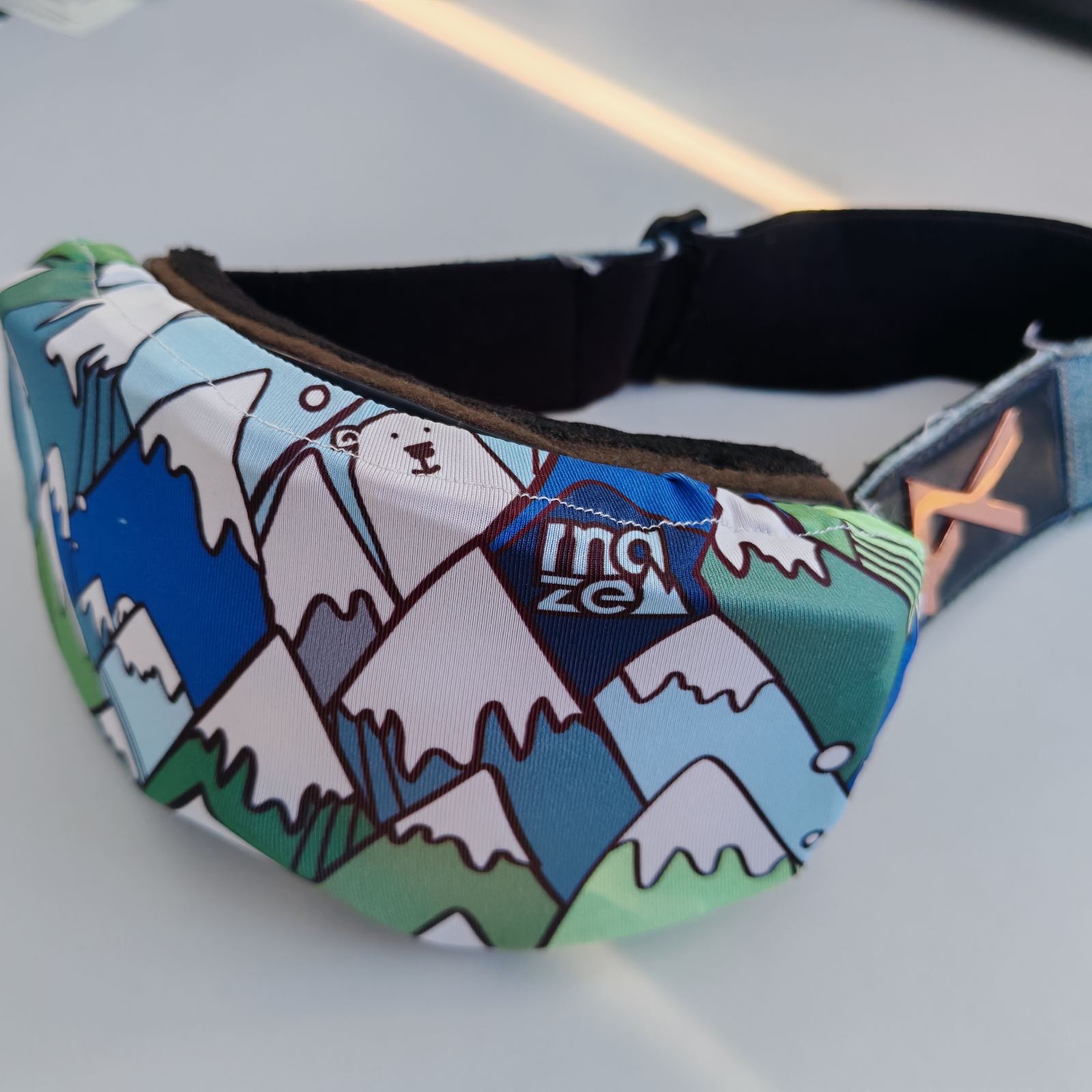 ПРОТЕКТОР ЗА ОЧИЛА MAZE